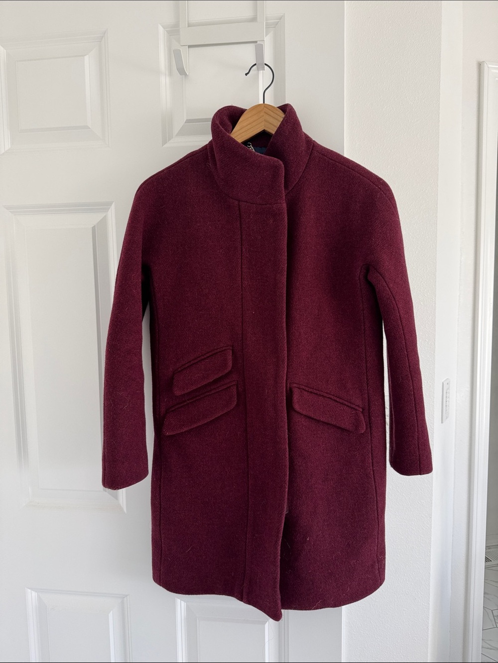 J crew cocoon coat in Italian stadium-cloth wool blend, size 0Petite